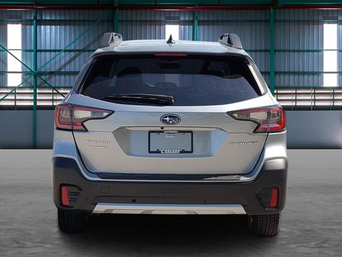 Used 2022 Subaru Outback Limited w/ Popular Package #2 AWD/4WD image 4