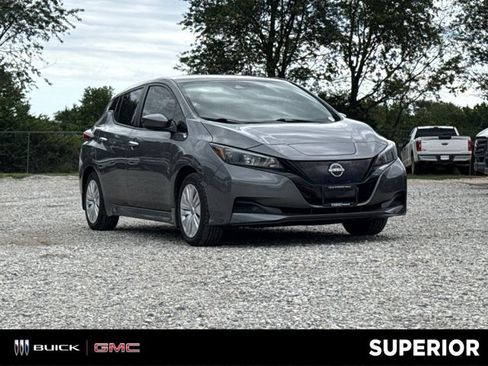 Used 2025 Nissan Leaf S FWD image 1