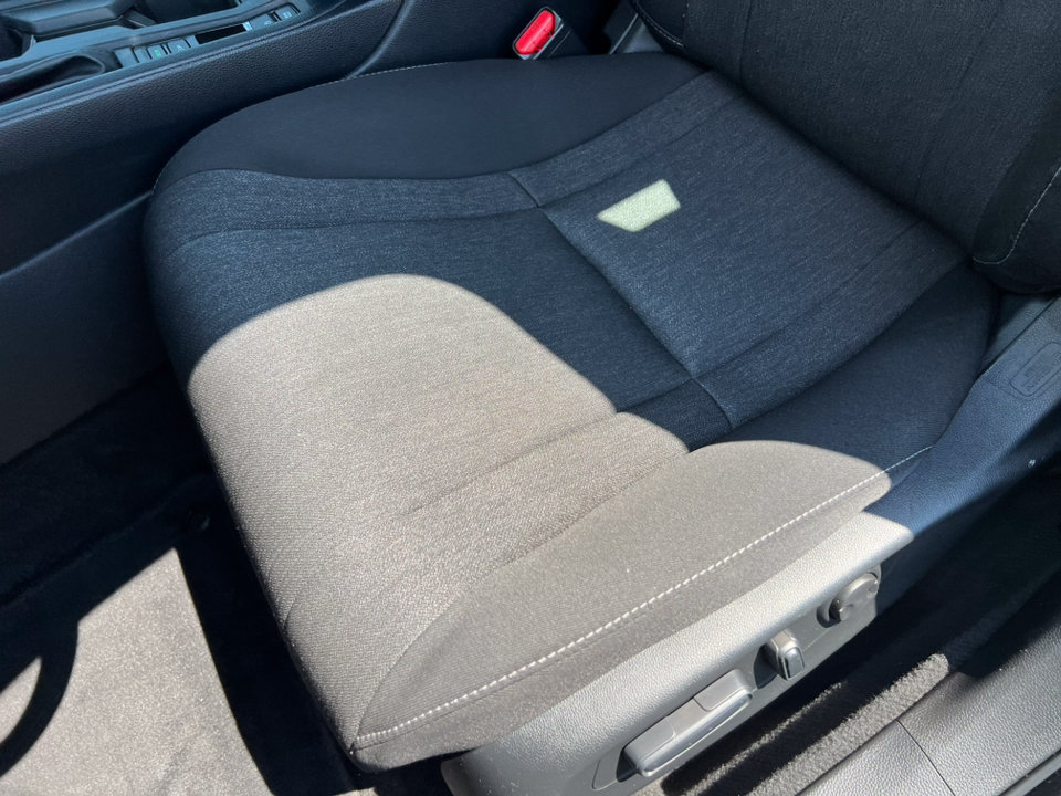 Used 2023 Honda Accord EX image 10