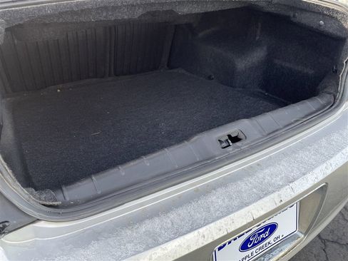 Used 2010 Chevrolet Malibu LT w/ Power Convenience Package image 18