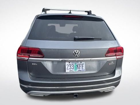 Used 2018 Volkswagen Atlas SEL Premium image 8