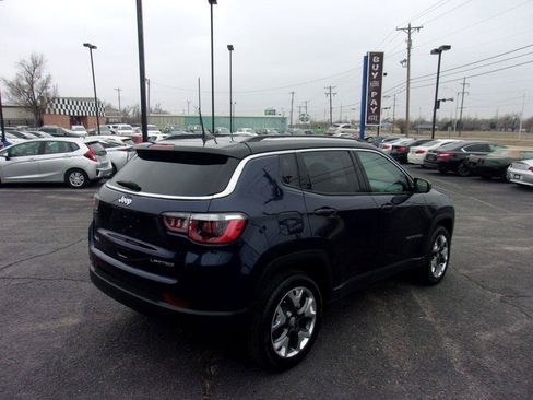Used 2018 Jeep Compass Limited AWD/4WD image 5