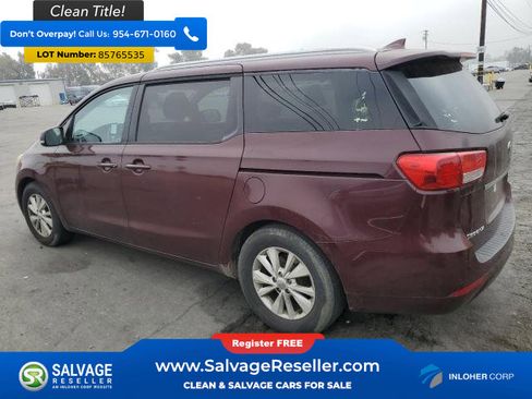 Used 2016 Kia Sedona LX w/ Option Group 020 FWD image 3