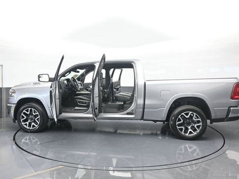 Used 2025 RAM 1500 Laramie image 73