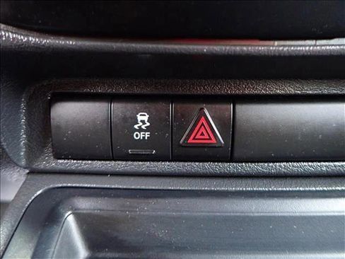 Used 2017 Jeep Compass Sport image 19