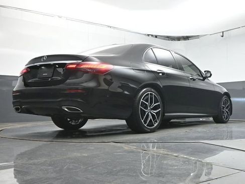 Used 2022 Mercedes-Benz E 350 Sedan image 38