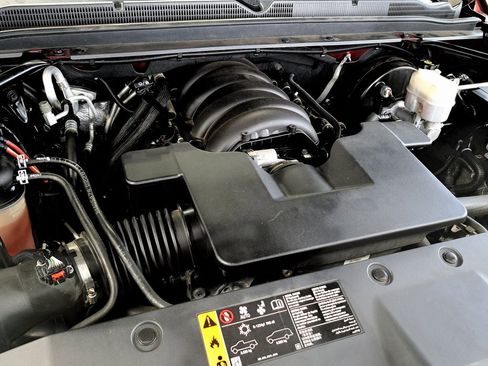 Used 2019 Chevrolet Suburban Premier image 43