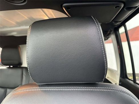 Used 2017 Jeep Wrangler Unlimited Sahara w/ Dual Top Group image 9