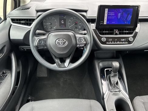 Used 2024 Toyota Corolla LE FWD image 12