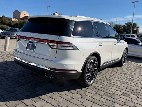 Used 2023 Lincoln Aviator Reserve w/ Equipment Group 201A image 9