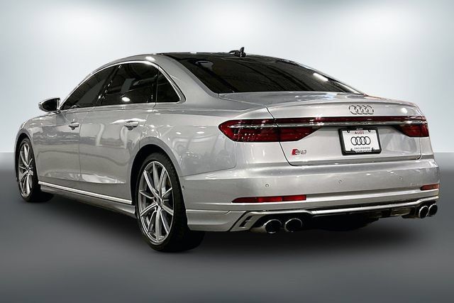 Used 2023 Audi S8 AWD/4WD image 12