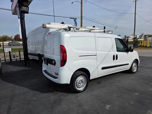 Used 2022 RAM ProMaster City Tradesman image 3