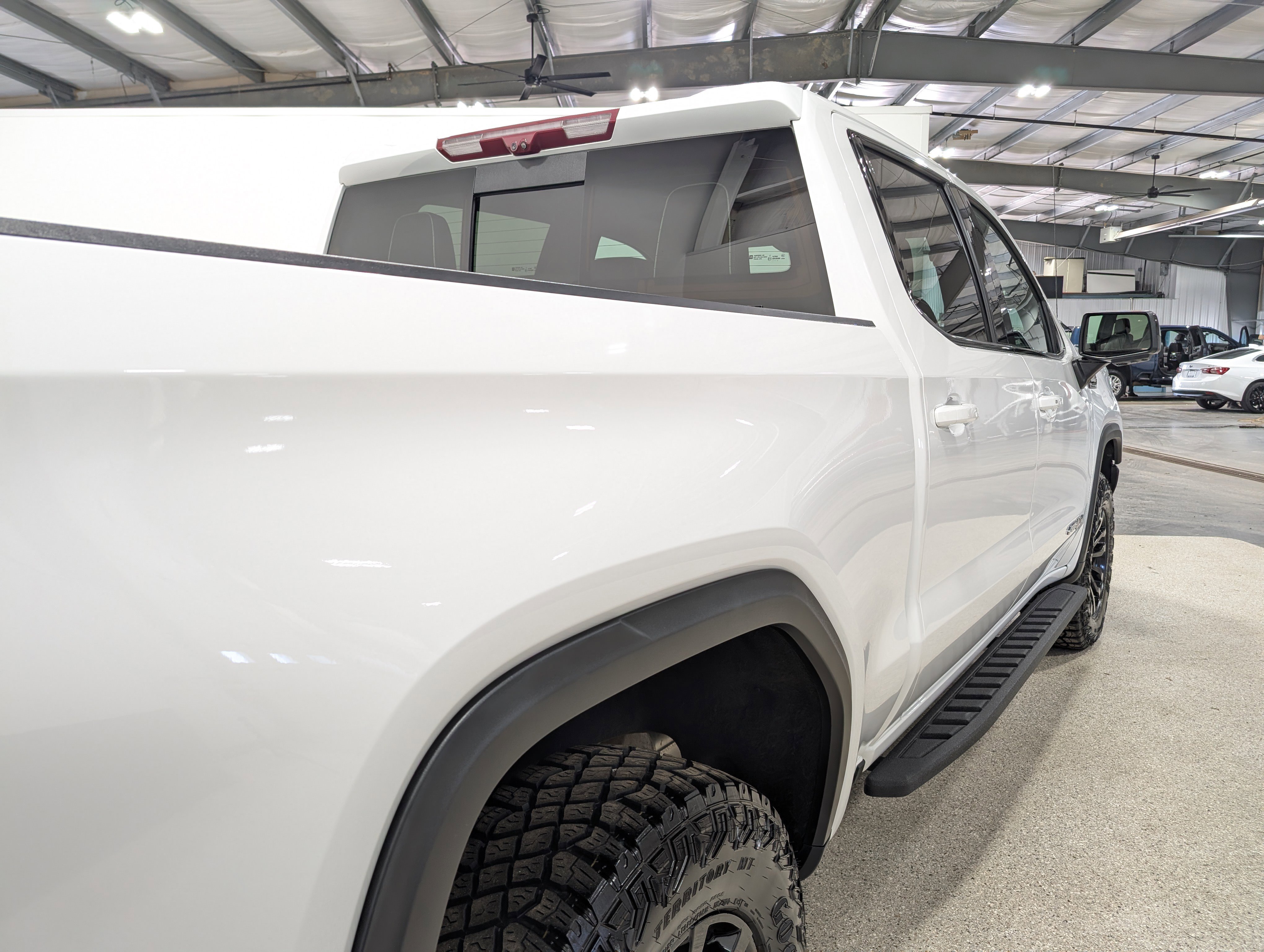 Used 2023 GMC Sierra 1500 AT4X AWD/4WD image 3
