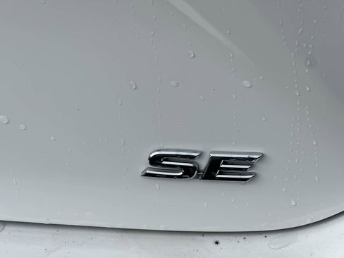 New 2026 Toyota Camry SE image 19