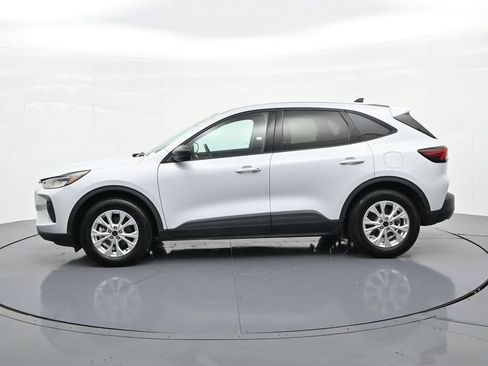 Certified 2025 Ford Escape Active FWD image 9