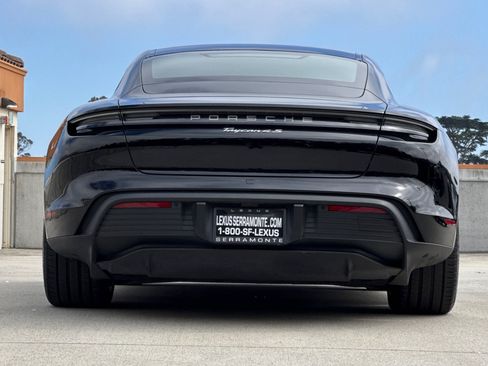 Used 2021 Porsche Taycan 4S AWD/4WD image 9