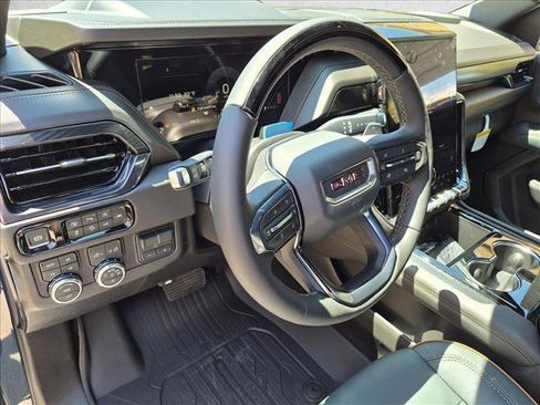 New 2026 GMC Yukon XL AT4 w/ AT4 Premium Plus Package AWD/4WD image 3