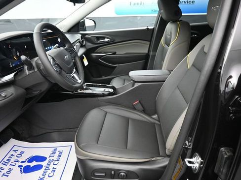 New 2026 Chevrolet Trax ACTIV w/ Driver Confidence Package image 12