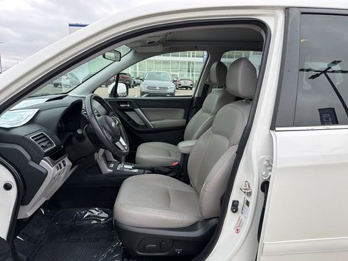 Used 2017 Subaru Forester 2.5i Limited image 16