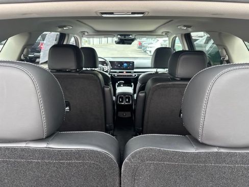 Used 2025 Kia Sorento EX w/ Panoramic Sunroof Package AWD/4WD image 21