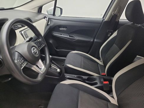 Used 2021 Nissan Versa SV image 17