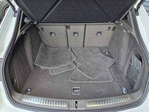 Used 2025 Porsche Macan image 27