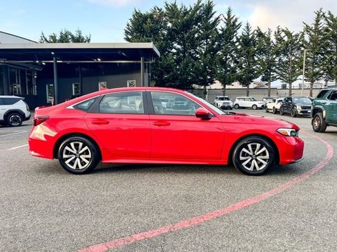 Used 2025 Honda Civic LX image 5