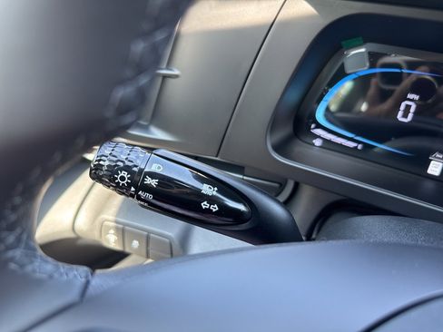 New 2025 Hyundai Elantra Sport image 28