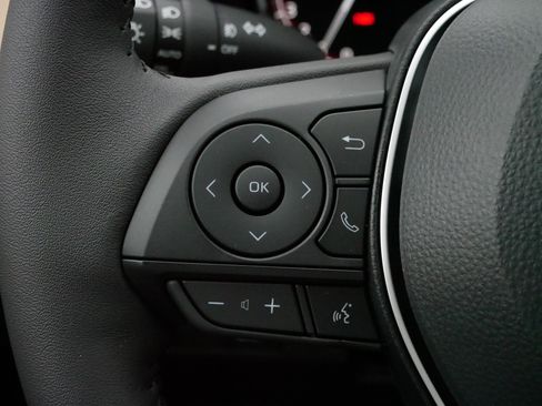 Certified 2025 Toyota RAV4 XLE Premium image 26