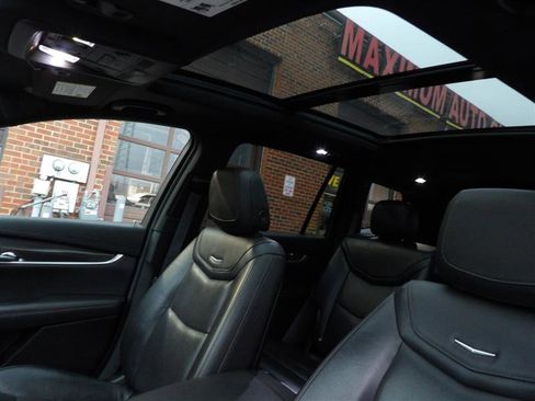 Used 2020 Cadillac XT6 Sport image 34