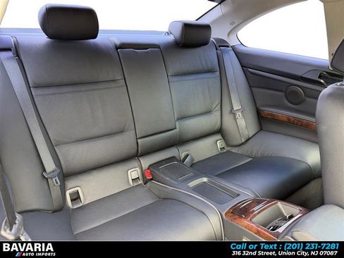 Used 2011 BMW 328i xDrive Coupe AWD/4WD image 18