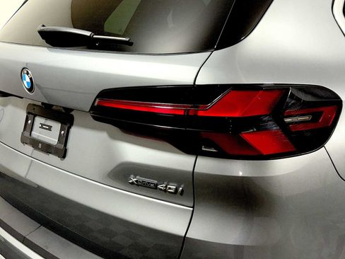 Used 2026 BMW X5 xDrive40i AWD/4WD image 28