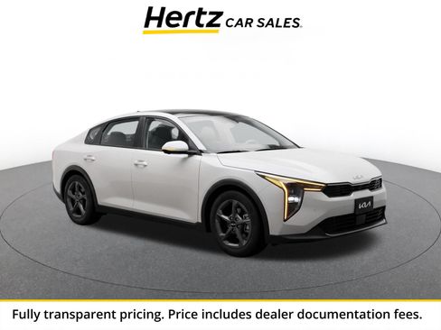 Used 2026 Kia K4 FWD image 1