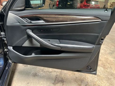 Used 2020 BMW 540i w/ M Sport Package RWD image 28