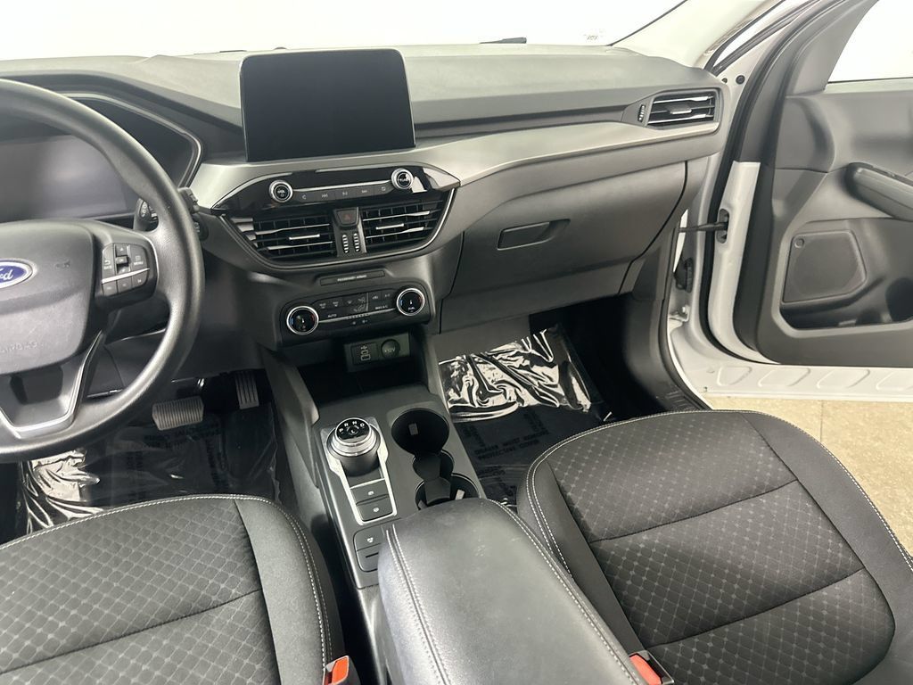 Used 2025 Ford Escape Active AWD/4WD image 20
