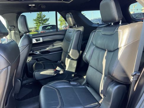 Used 2021 Ford Explorer ST w/ Equipment Group 401A AWD/4WD image 25