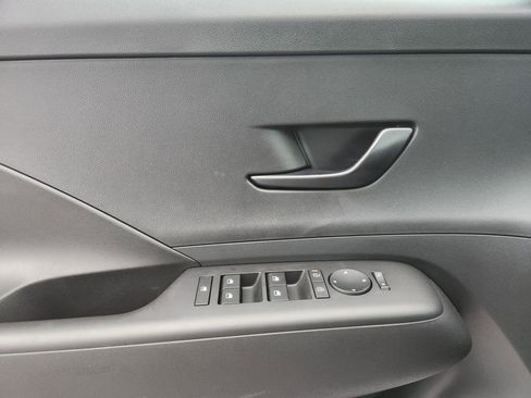 New 2026 Hyundai Kona SE FWD image 22
