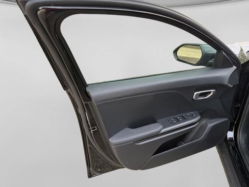 New 2026 Kia K4 FWD image 10