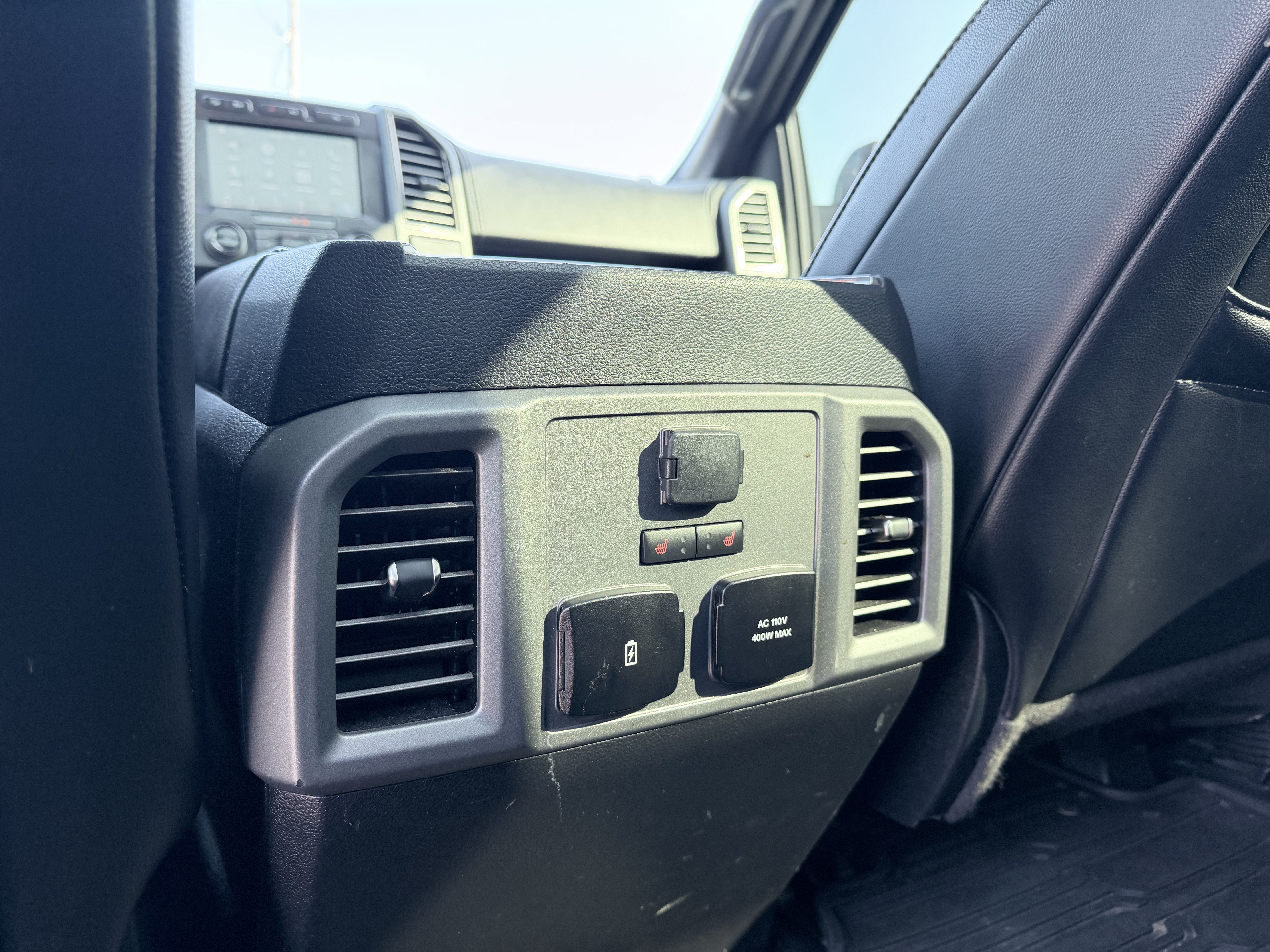 Used 2018 Ford F150 Raptor w/ Equipment Group 802A Luxury AWD/4WD image 7