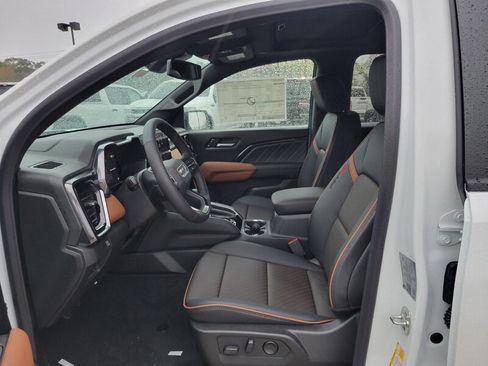 New 2026 GMC Canyon AT4 w/ Technology Plus Package image 8