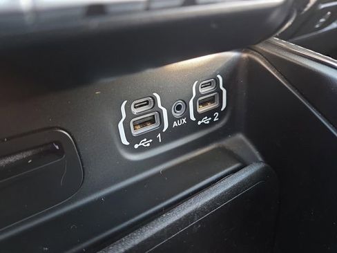 Used 2019 RAM 3500 Limited image 25