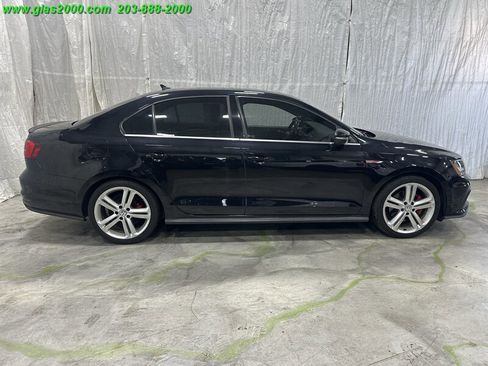 Used 2017 Volkswagen Jetta GLI FWD image 14