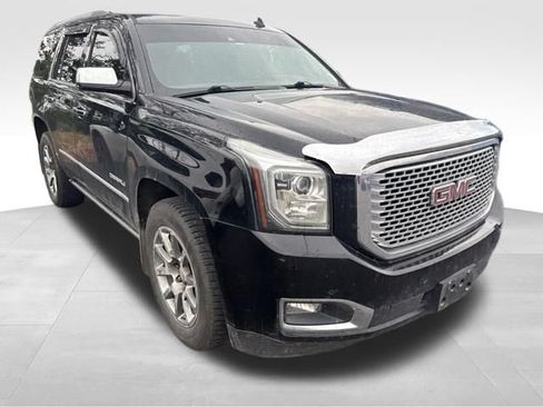 Used 2015 GMC Yukon AWD/4WD image 8