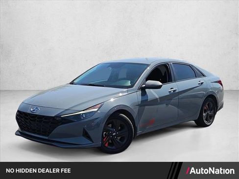 Used 2022 Hyundai Elantra SEL FWD image 1