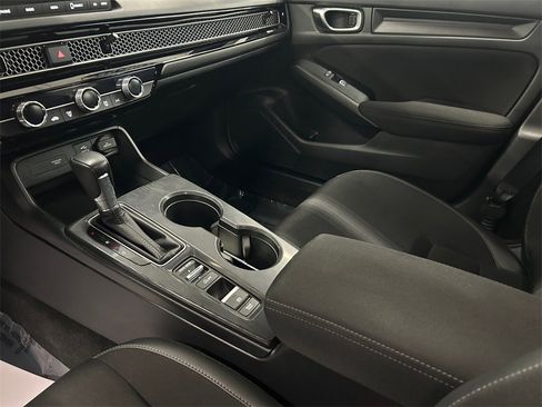 Certified 2024 Honda Civic Sport image 11