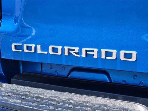 Certified 2023 Chevrolet Colorado Trail Boss w/ Technology Package AWD/4WD image 30