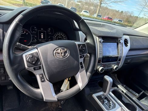 Used 2018 Toyota Tundra Limited w/ TRD Off Road Package image 9