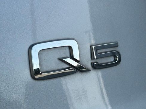 Used 2019 Audi Q5 2.0T Premium Plus w/ Premium Plus Package image 61