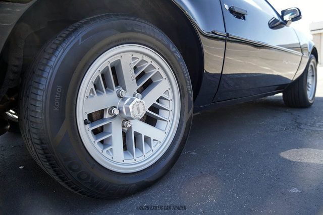 Used 1992 Pontiac Firebird Formula RWD image 80