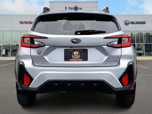 Used 2024 Subaru Crosstrek 2.0i Premium w/ Crosstrek Mirror Package image 5